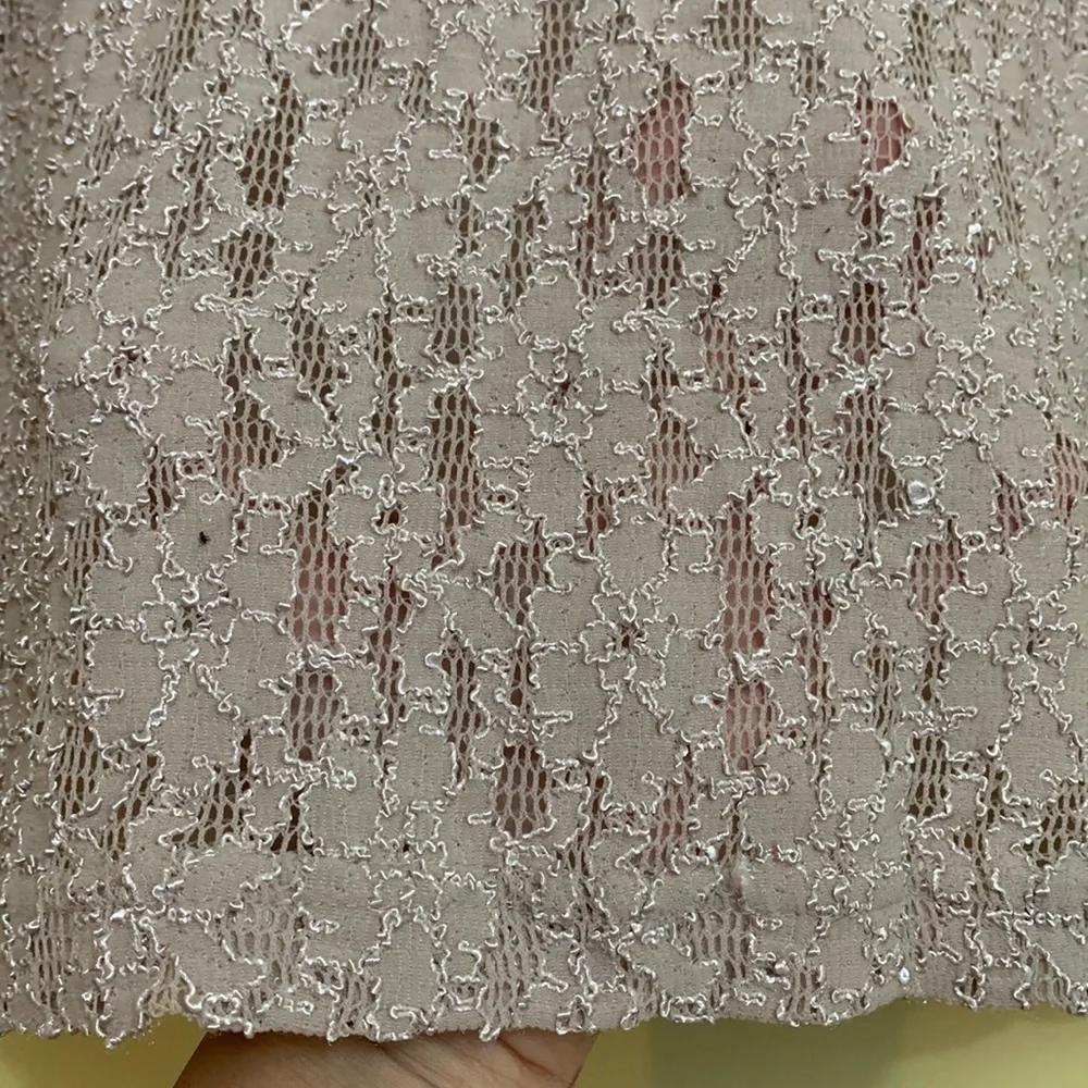 Glu-Glu || Tan Nude Embroidered Floral Lace Sheer Long Sleeve Stretch Top M - Picture 13 of 13